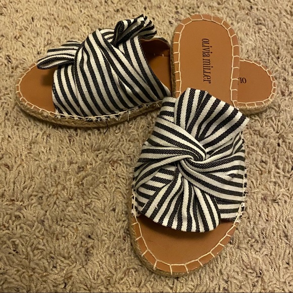 Olivia Miller Blue Stripe Sandals - Picture 1 of 3